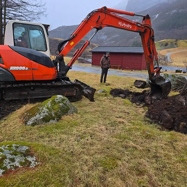 Gravearbeid ved etablering av privat avløpsanlegg